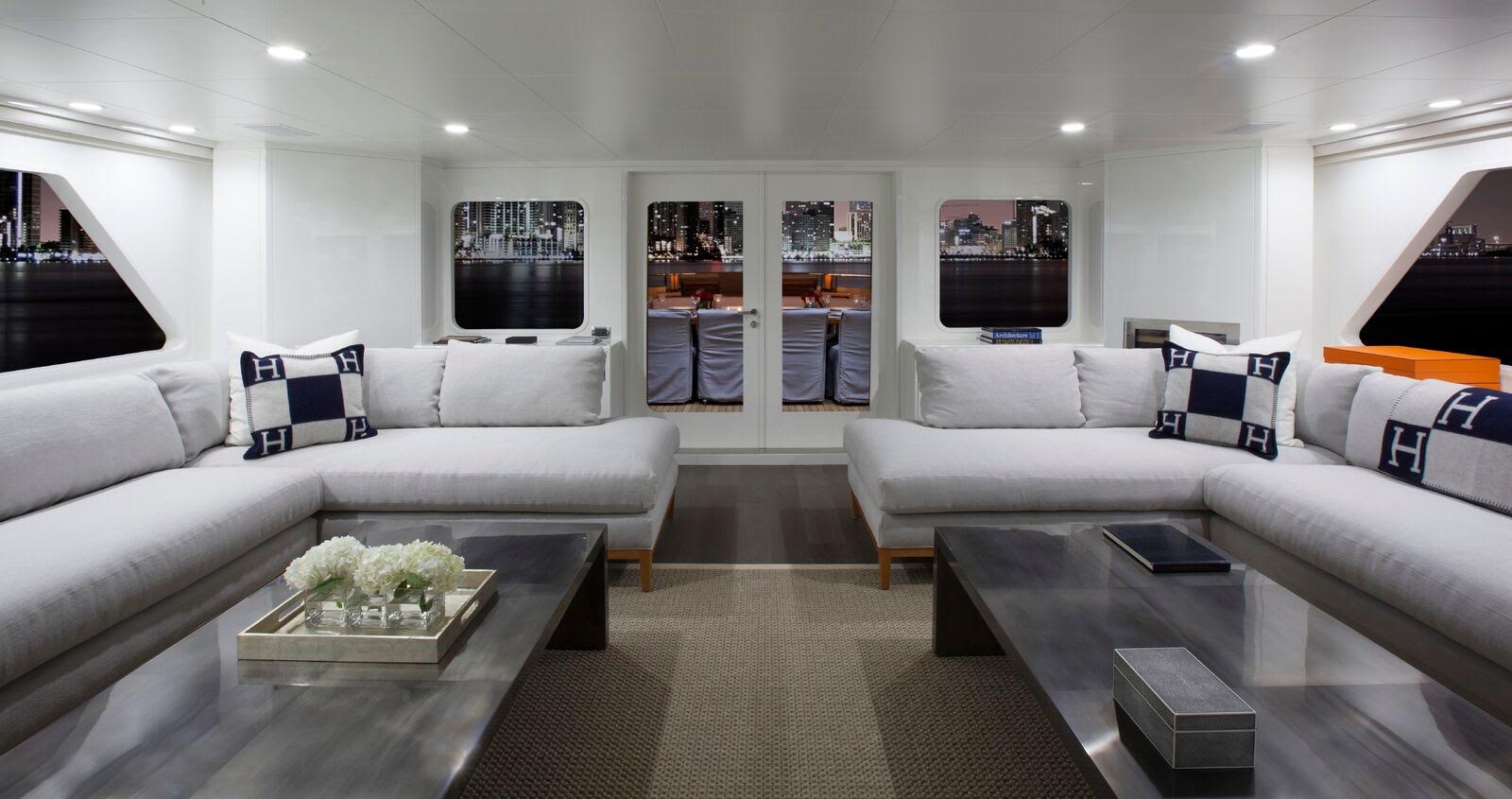 /Yacht BG by Feadship - salon